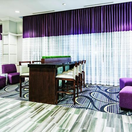 La Quinta Inn & Suites By Wyndham San Antonio Riverwalk Zewnętrze zdjęcie