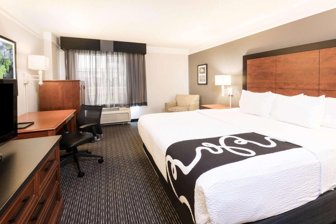 La Quinta Inn & Suites By Wyndham San Antonio Riverwalk Zewnętrze zdjęcie