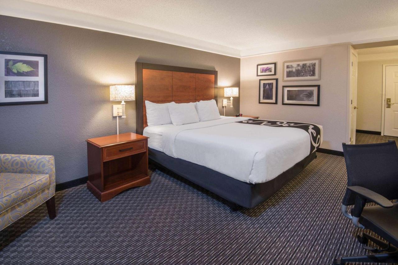 La Quinta Inn & Suites By Wyndham San Antonio Riverwalk Zewnętrze zdjęcie