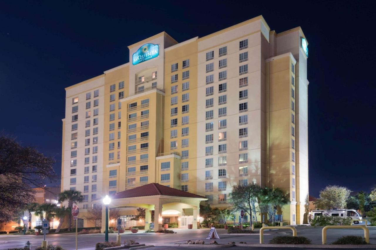 La Quinta Inn & Suites By Wyndham San Antonio Riverwalk Zewnętrze zdjęcie