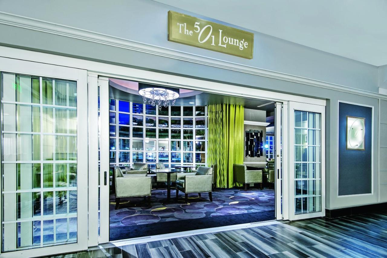 La Quinta Inn & Suites By Wyndham San Antonio Riverwalk Zewnętrze zdjęcie