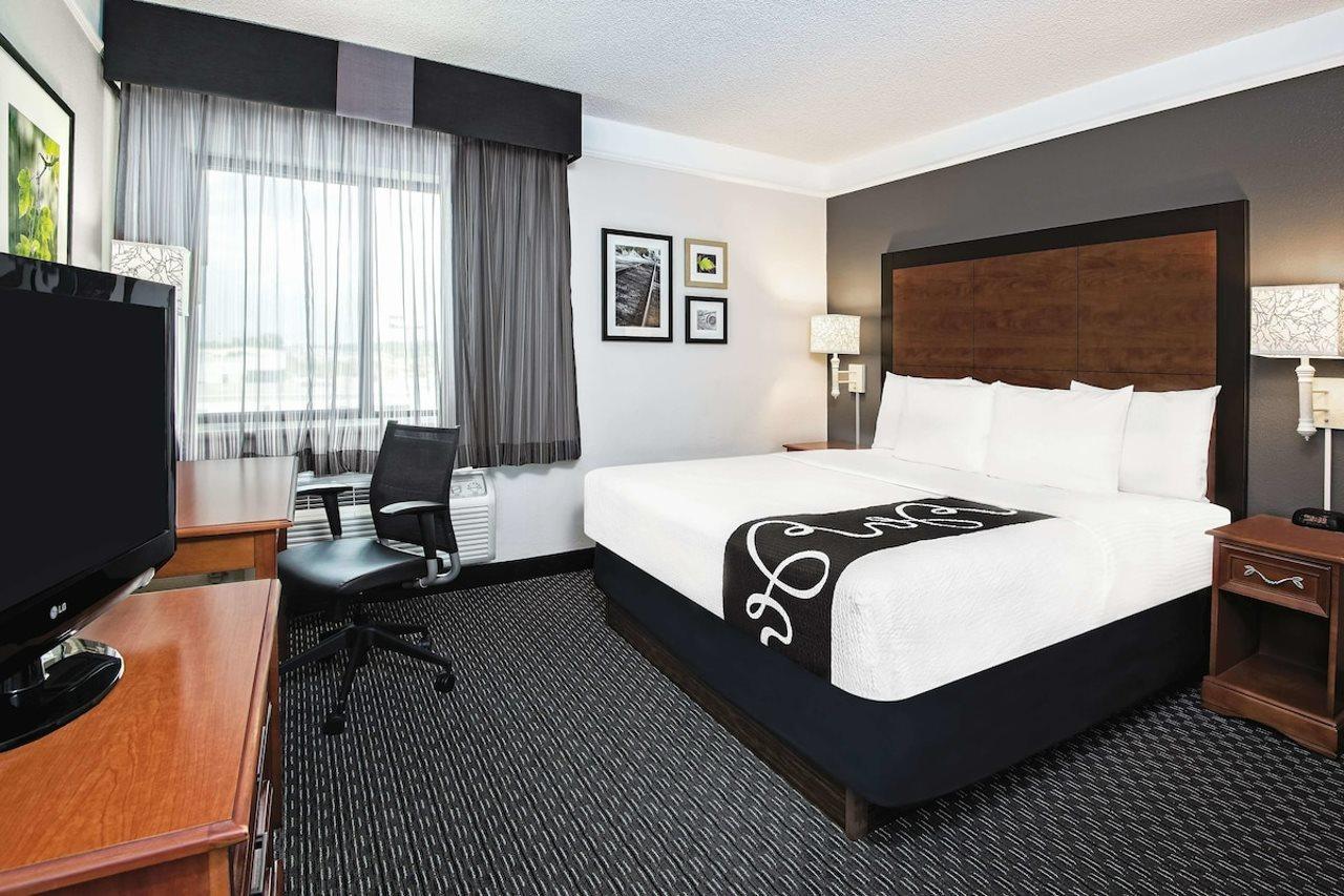La Quinta Inn & Suites By Wyndham San Antonio Riverwalk Zewnętrze zdjęcie