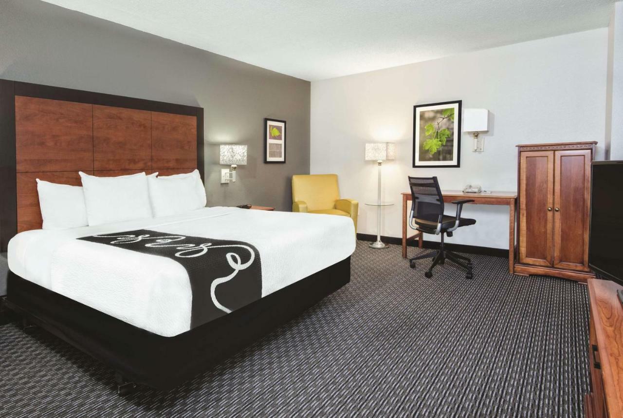 La Quinta Inn & Suites By Wyndham San Antonio Riverwalk Zewnętrze zdjęcie