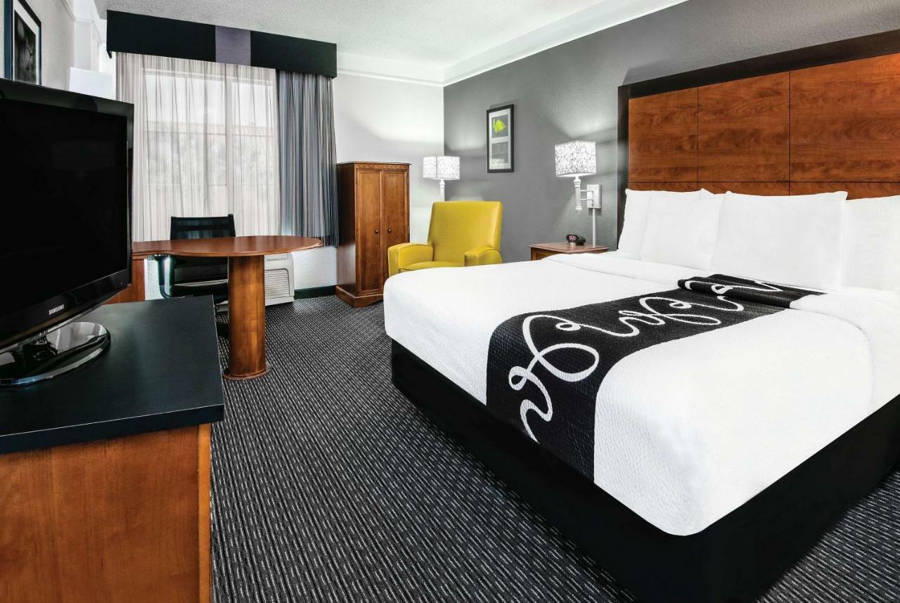 La Quinta Inn & Suites By Wyndham San Antonio Riverwalk Zewnętrze zdjęcie